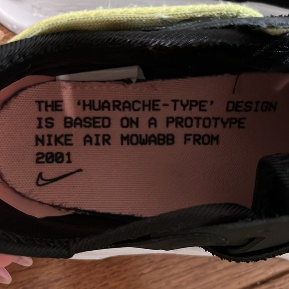 Mens Nike Sneakers - Picture 3 of 4